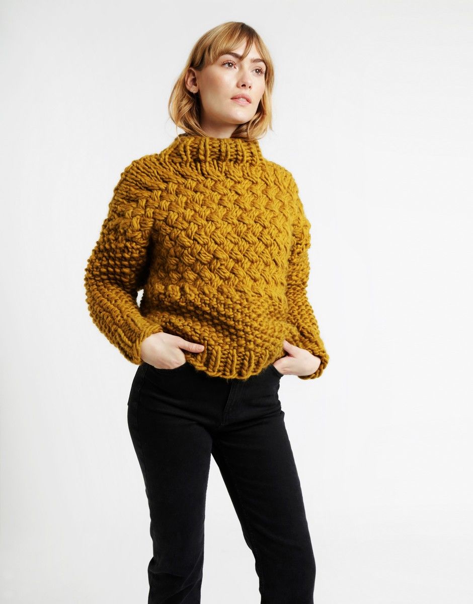 Full Moon Pullover