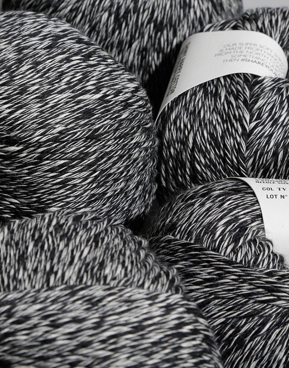 Shiny Happy Cotton TV Static