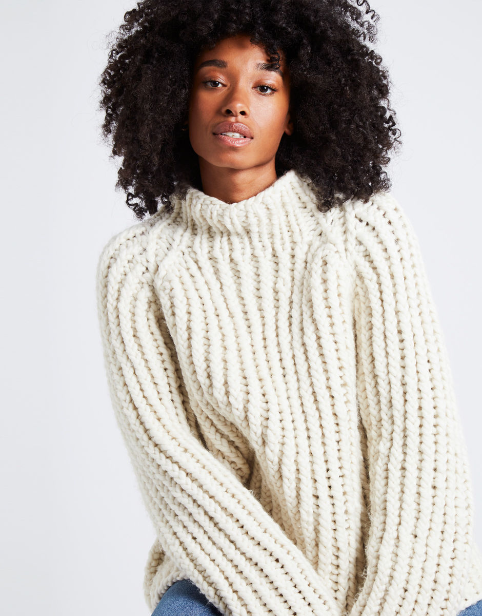 Lightning Pullover