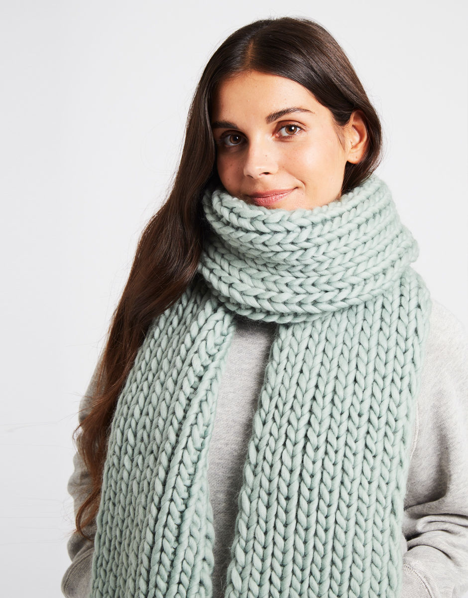 Whistler Scarf