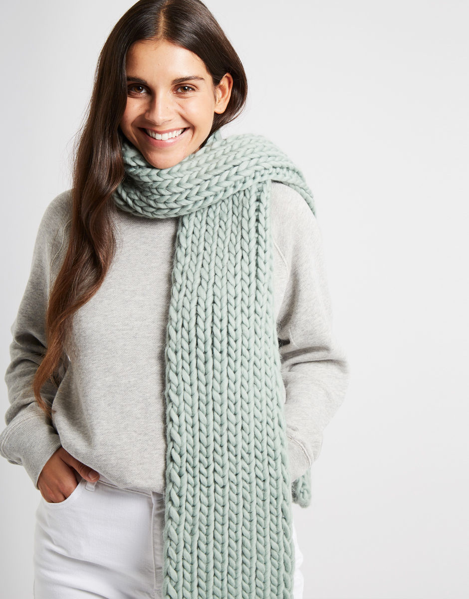 Whistler Scarf