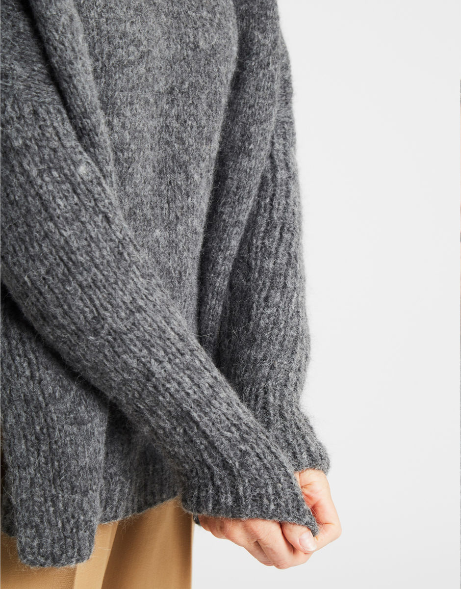 Happy Land Pullover