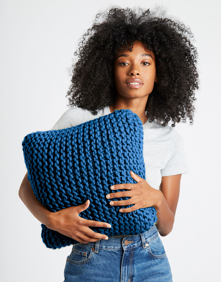 Can You Feel It Kissen Sherpa Blue