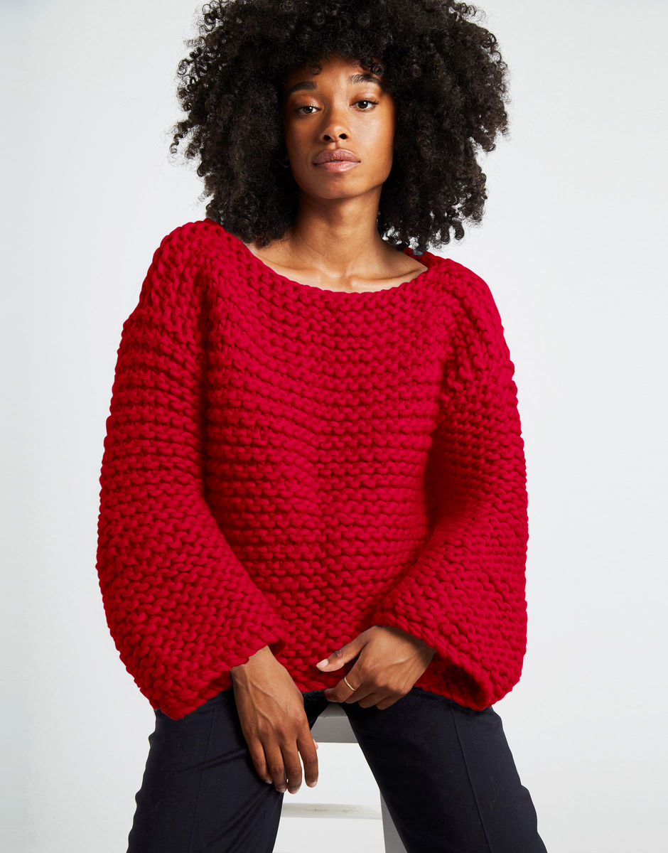 Dreamin' Pullover Lipstick Red