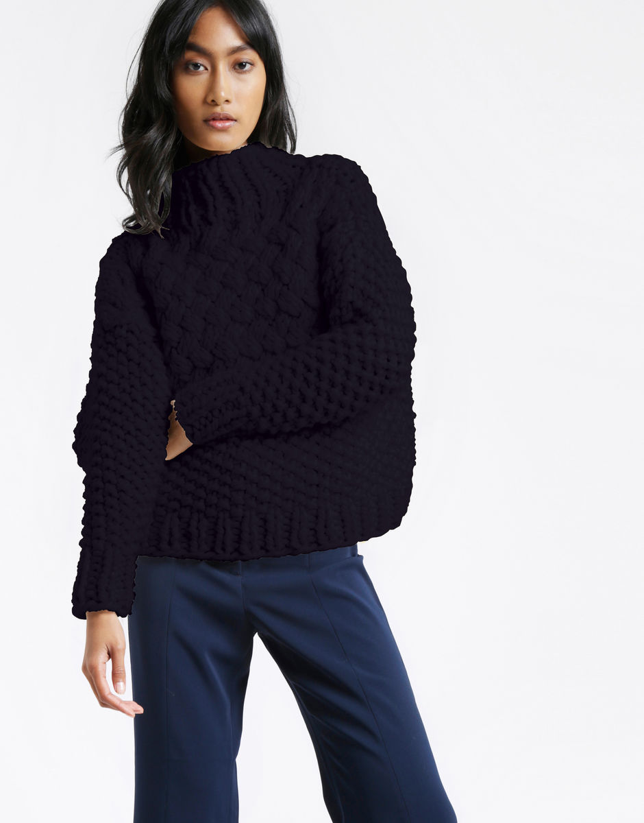 Full Moon Pullover Midnight Blue