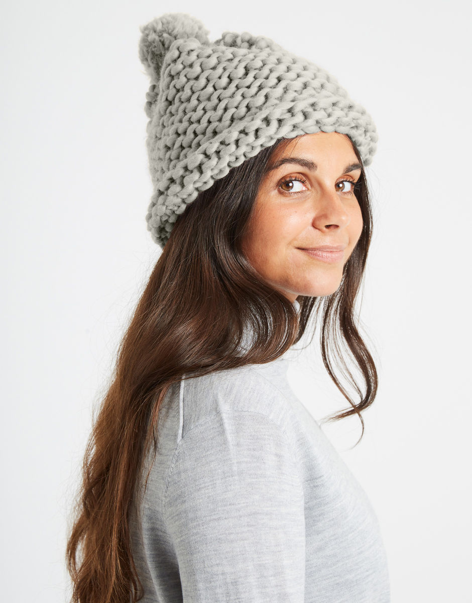 Happy Daze Beanie Rocky Grey