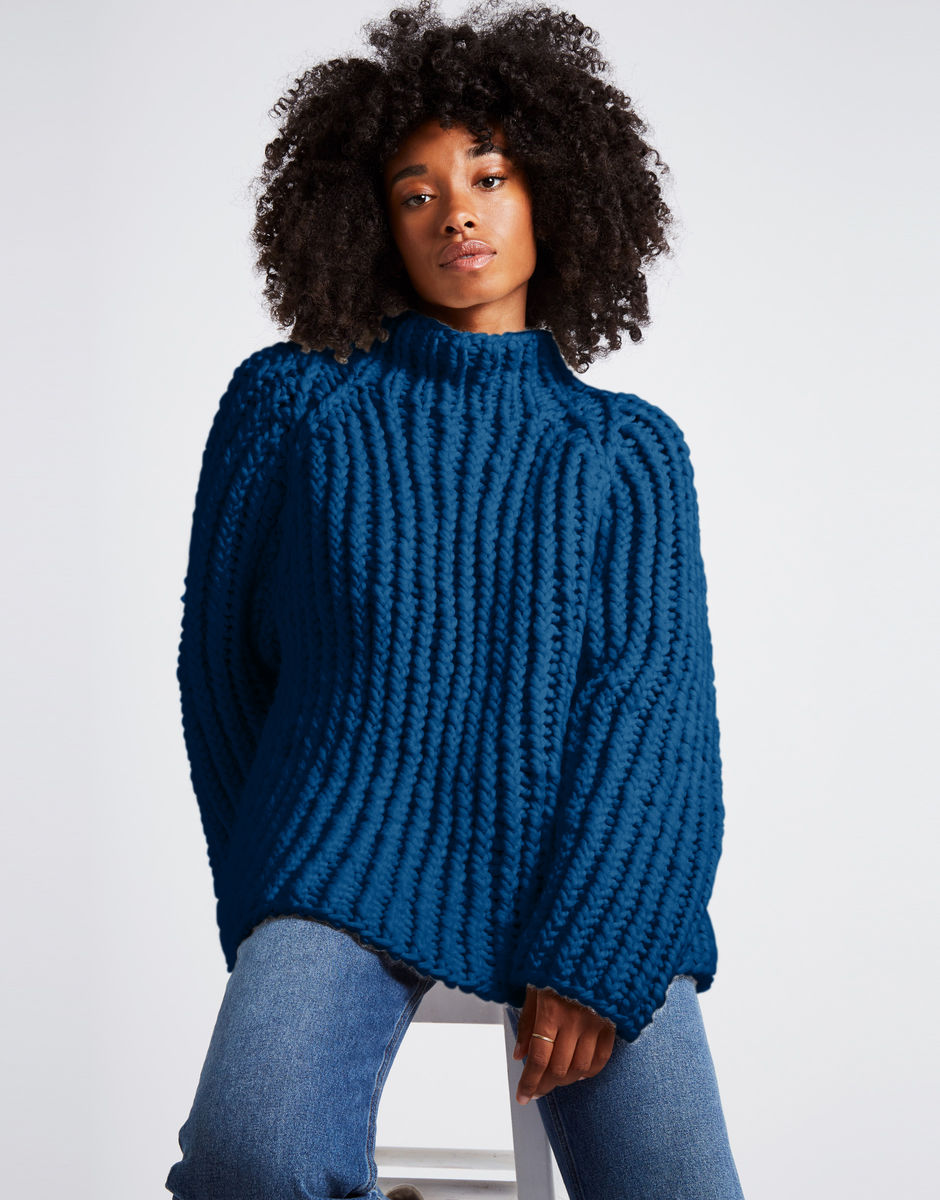 Lightning Pullover Curasao Blue