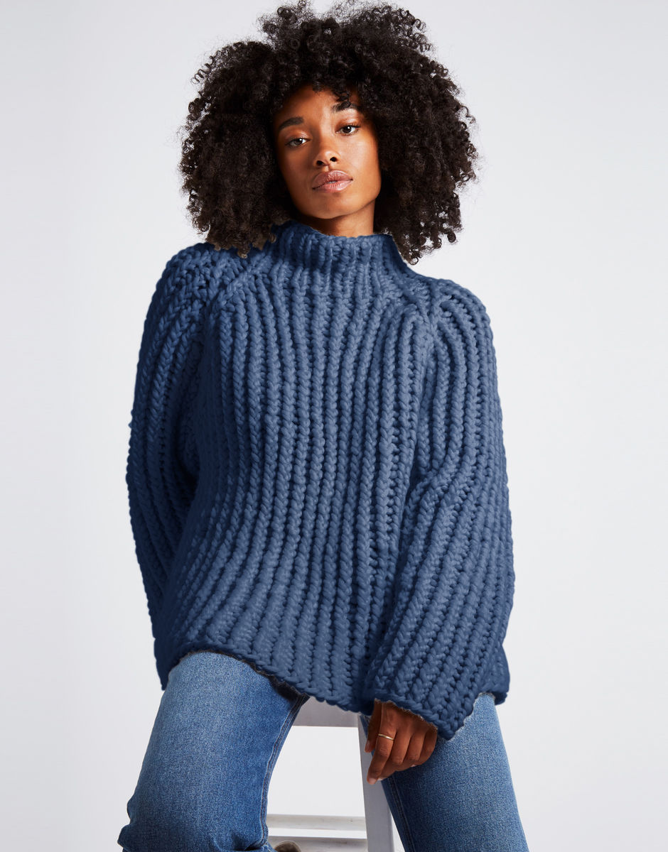 Lightning Pullover Dusty Denim