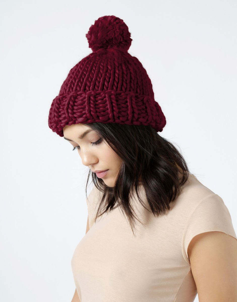 Lucy Beanie Margaux Red