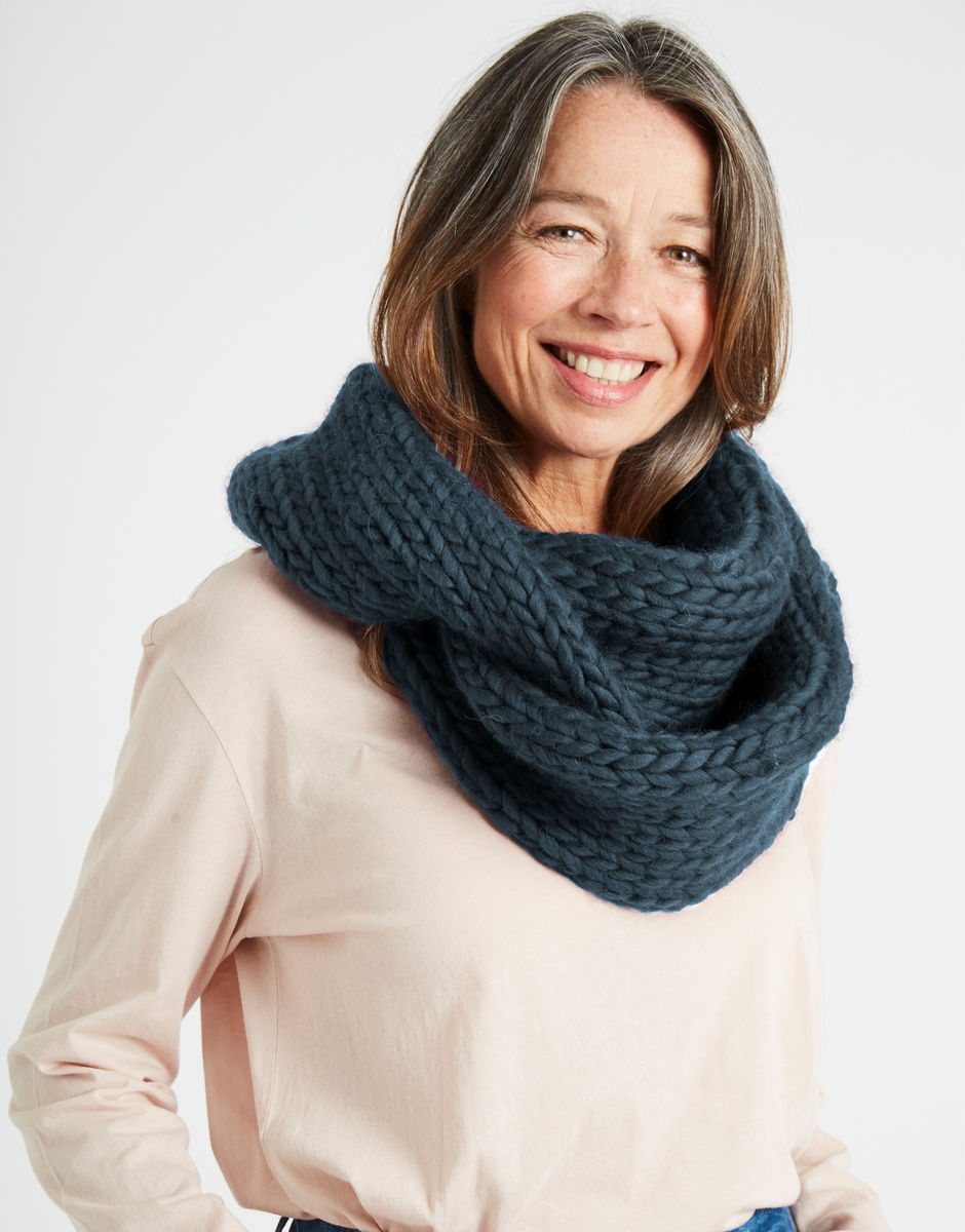 Lula Hoop Eagle Grey