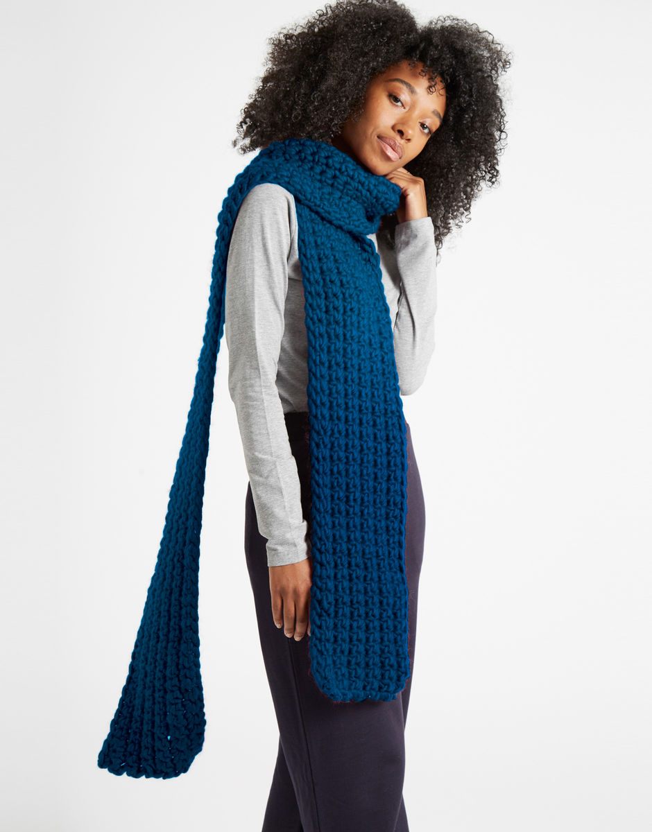 Sweet Intuition Scarf Curasao Blue