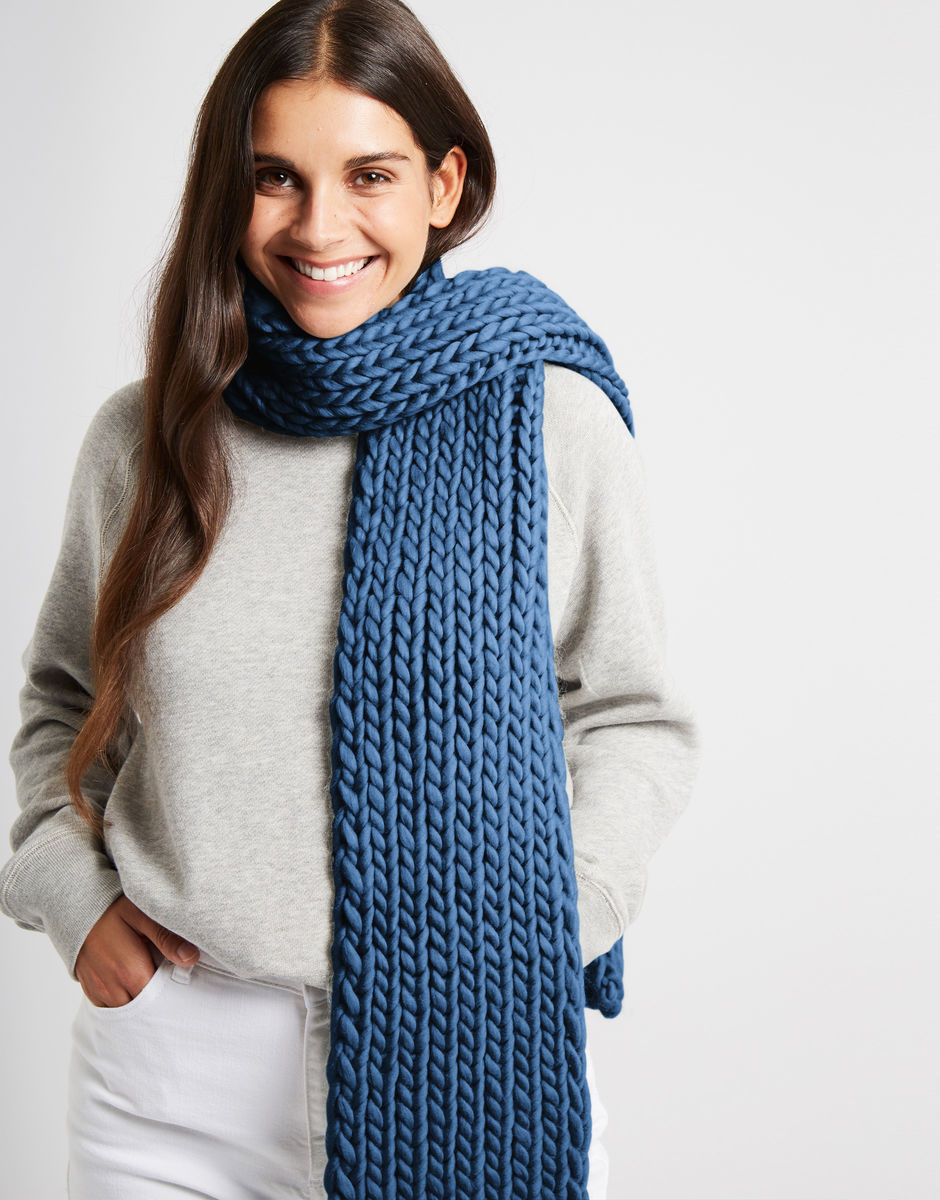 Whistler Scarf