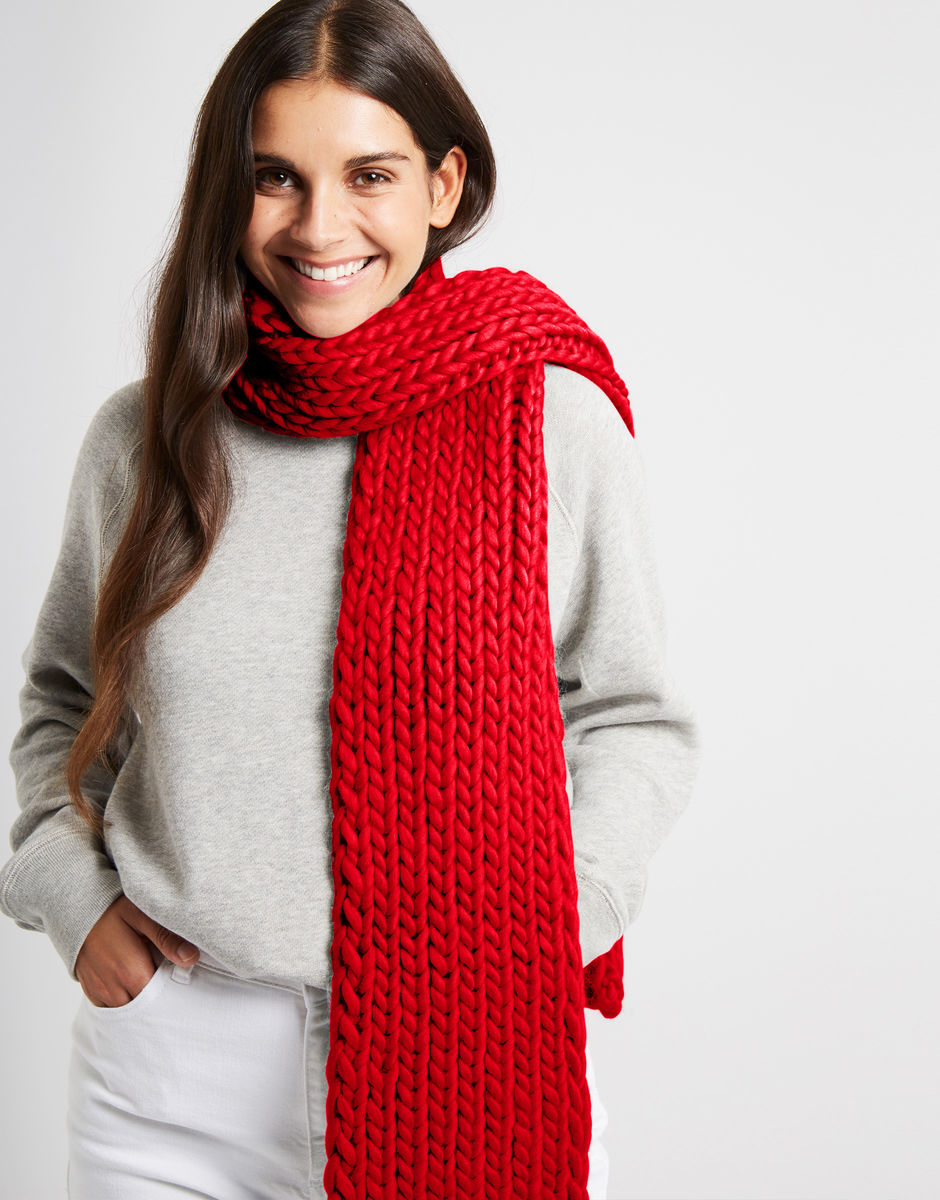 Whistler Scarf Lipstick Red