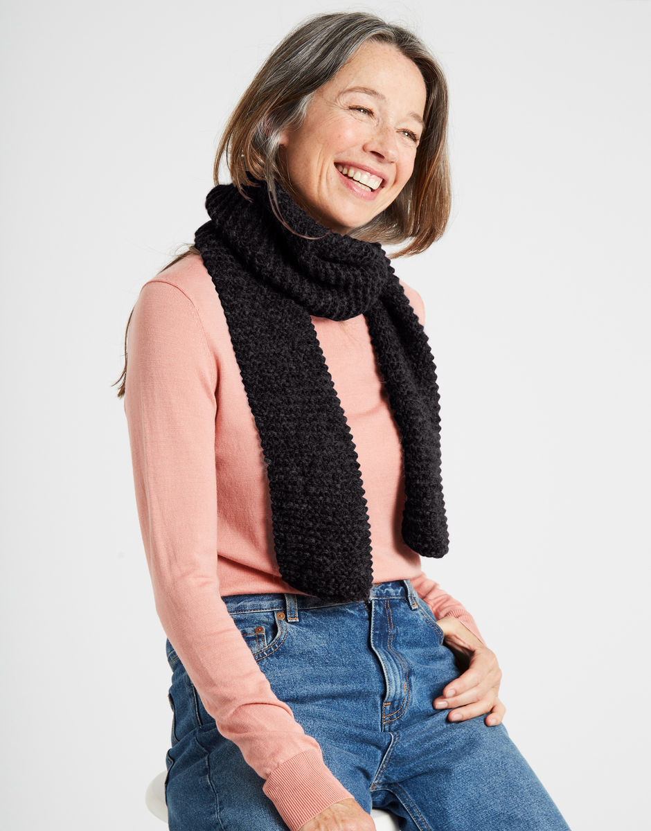 Me Time Scarf Space Black
