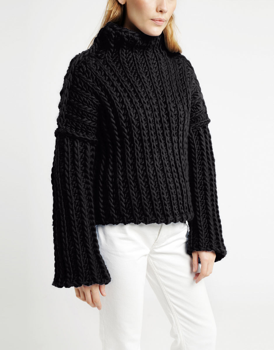 Heart of Mine Jumper Space Black