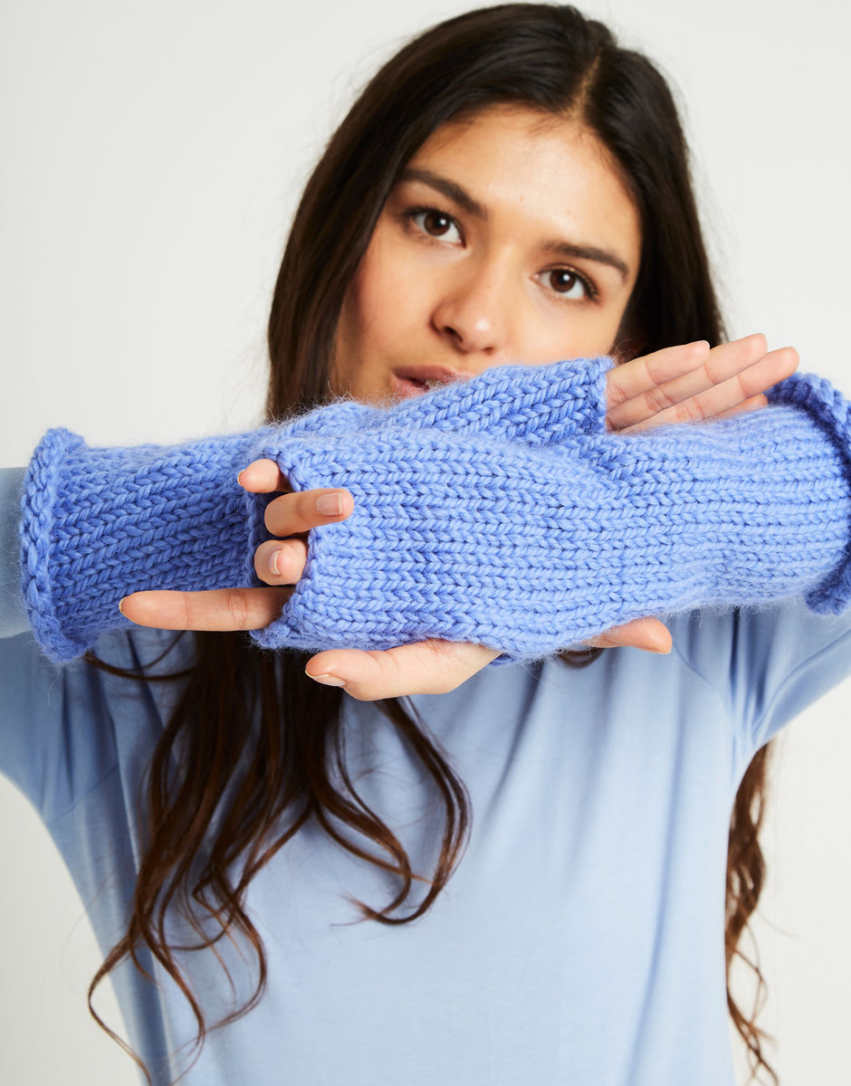Kate Mittens Cornflower Blue