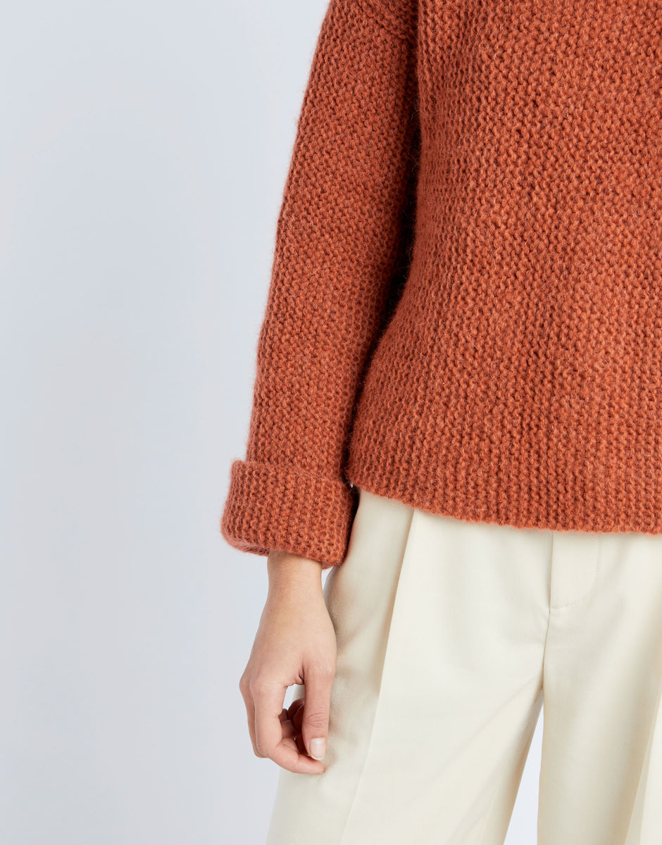 Stronger Pullover