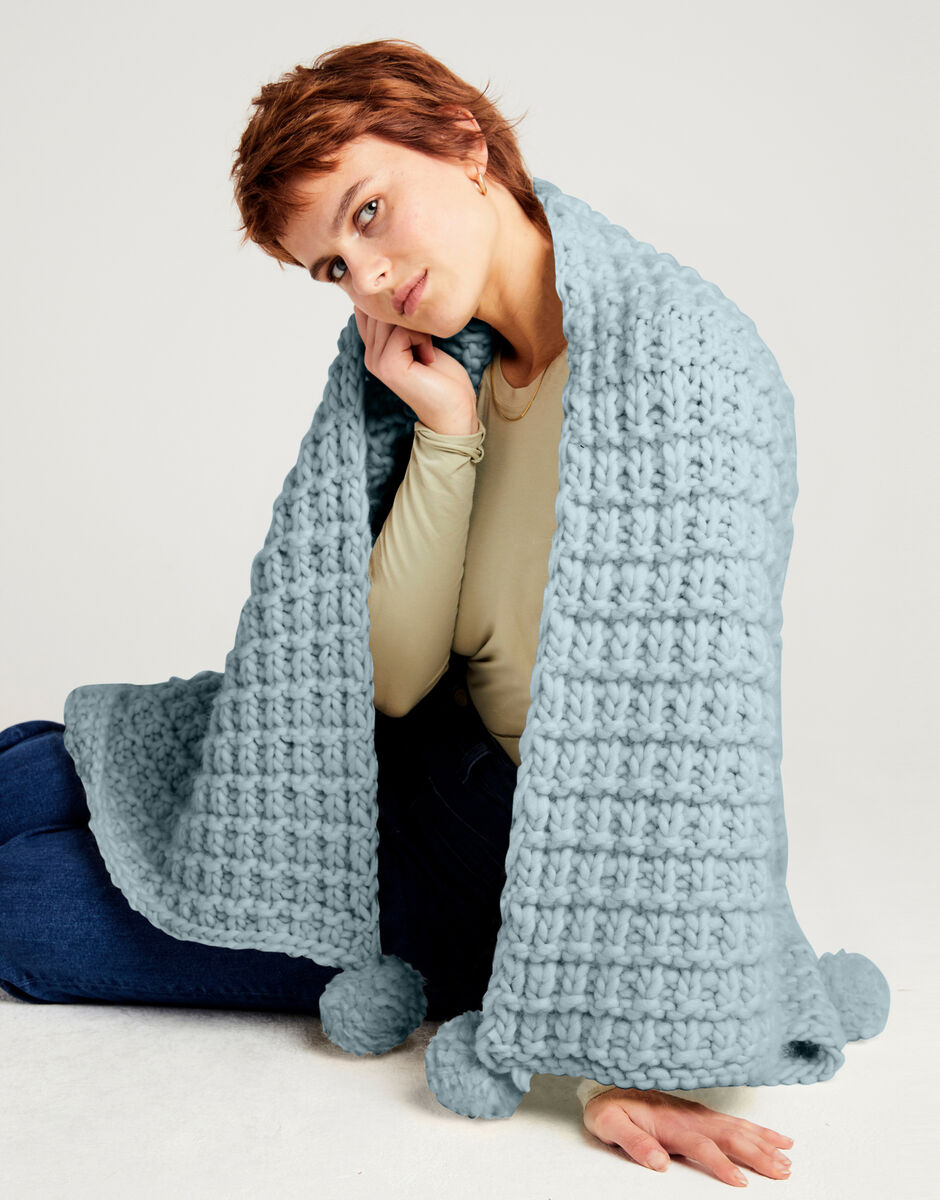 Rosebud Blanket Duck Egg Blue