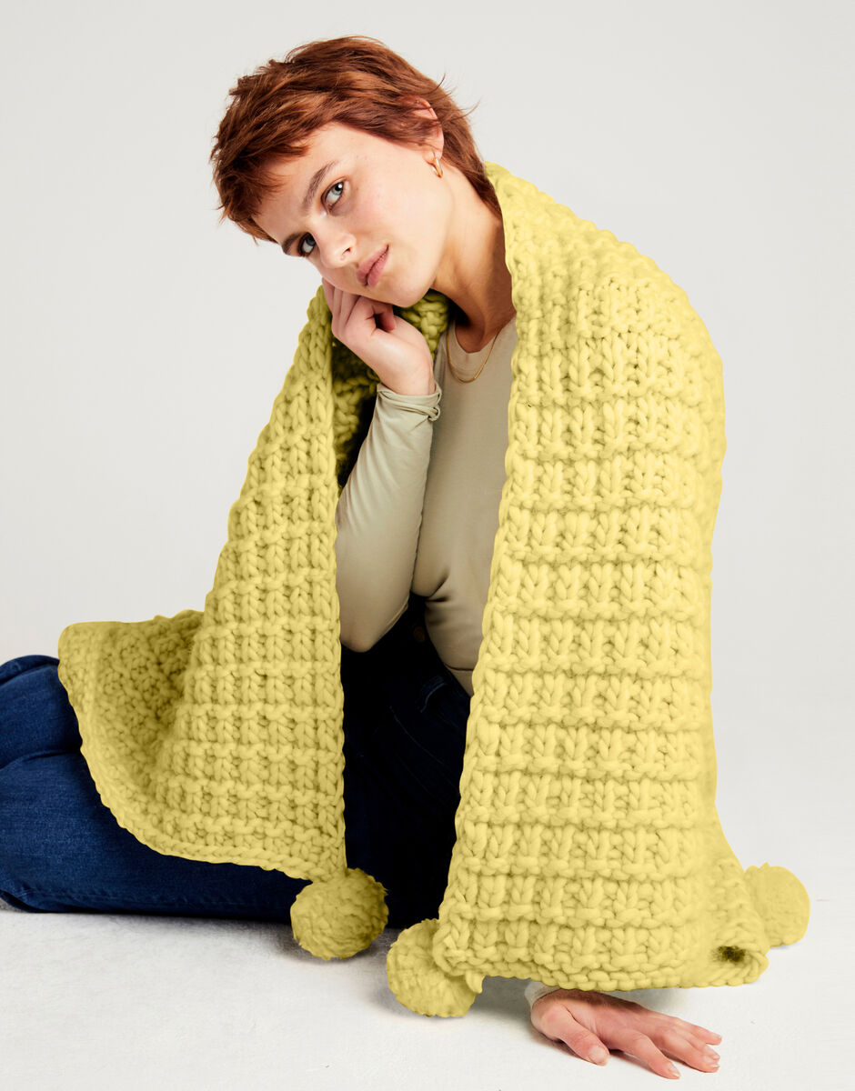Rosebud Blanket Chalk Yellow