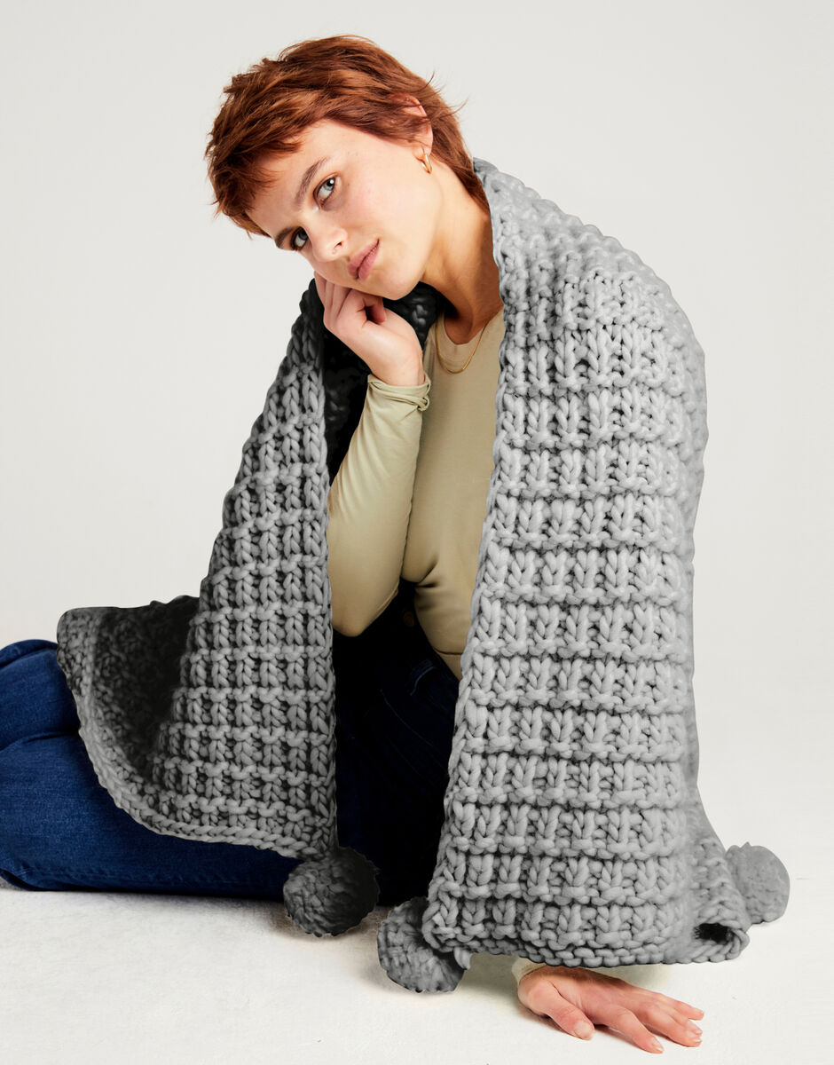Rosebud Blanket Rocky Grey