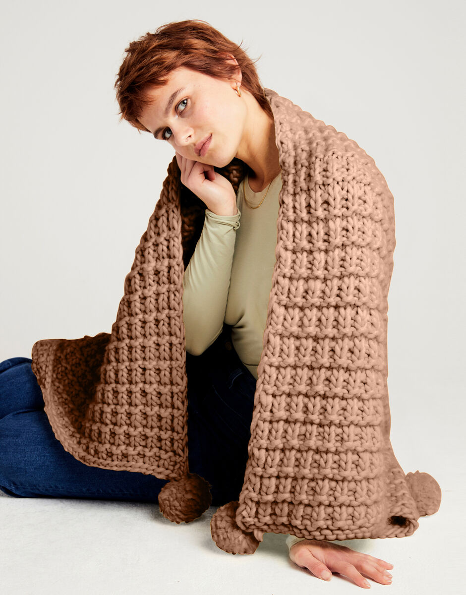 Rosebud Blanket Mineral Pink