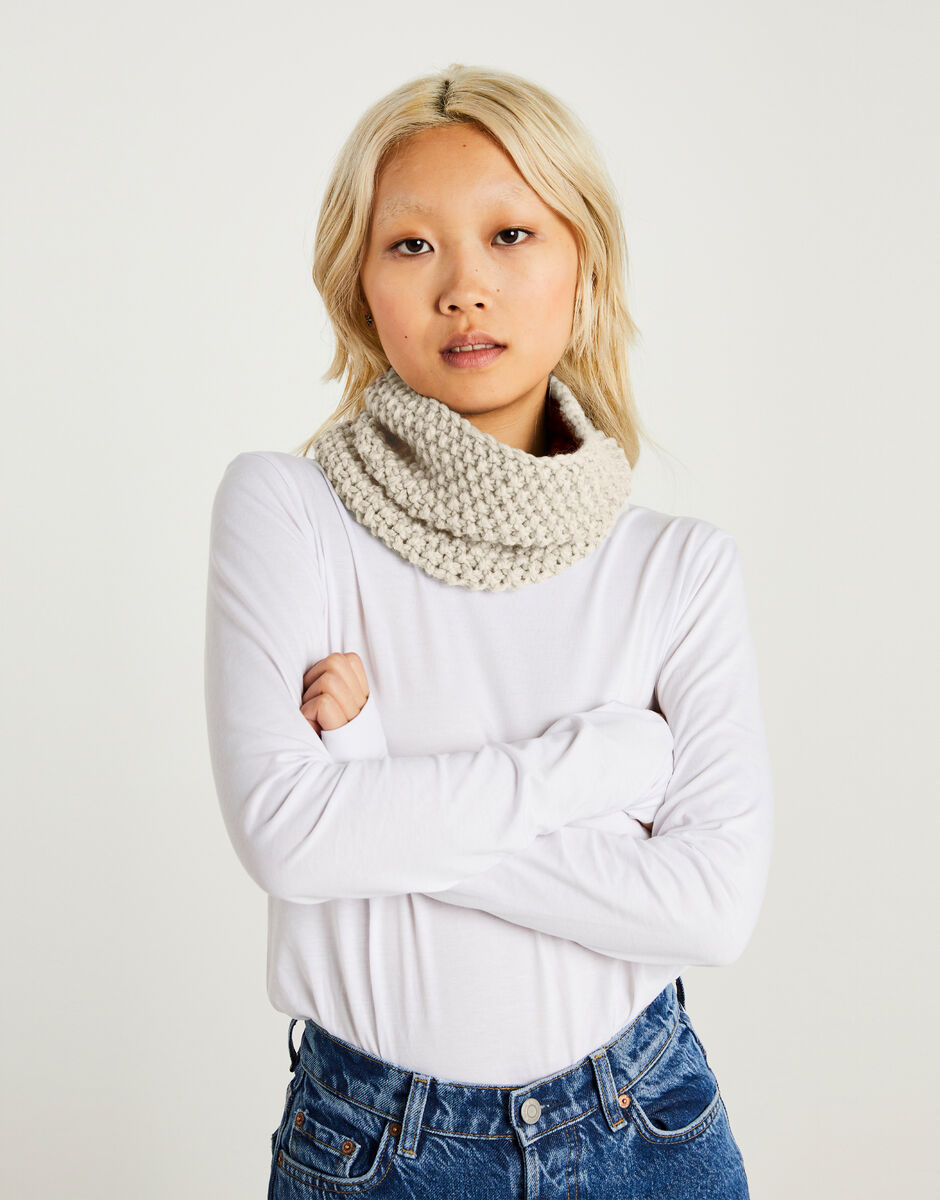 Paradise Snood Ivory White