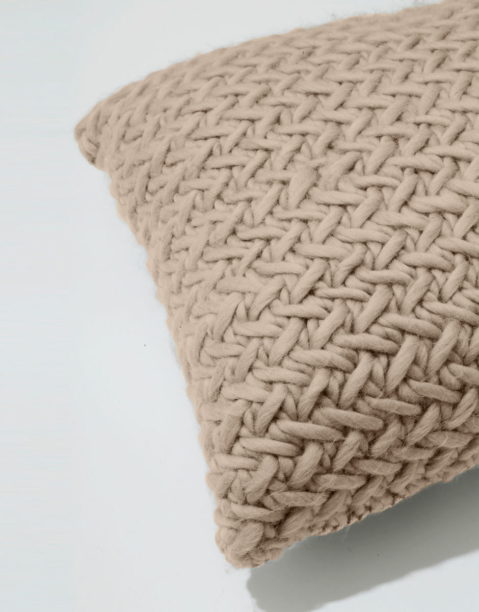Coussin The Reoccurring Dream Sand Trooper Beige