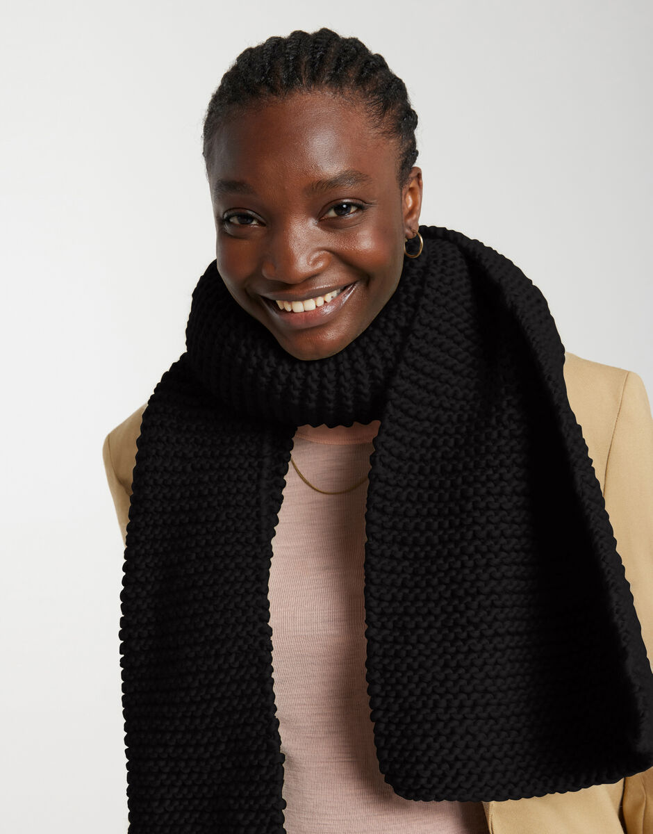 Hello You Scarf Space Black