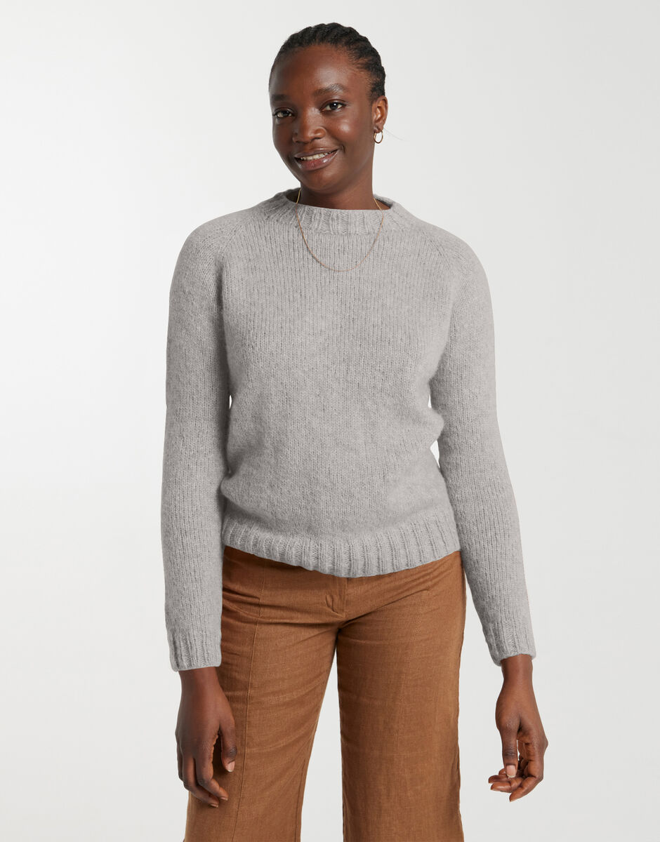 Love On Top Sweater Rocky Grey