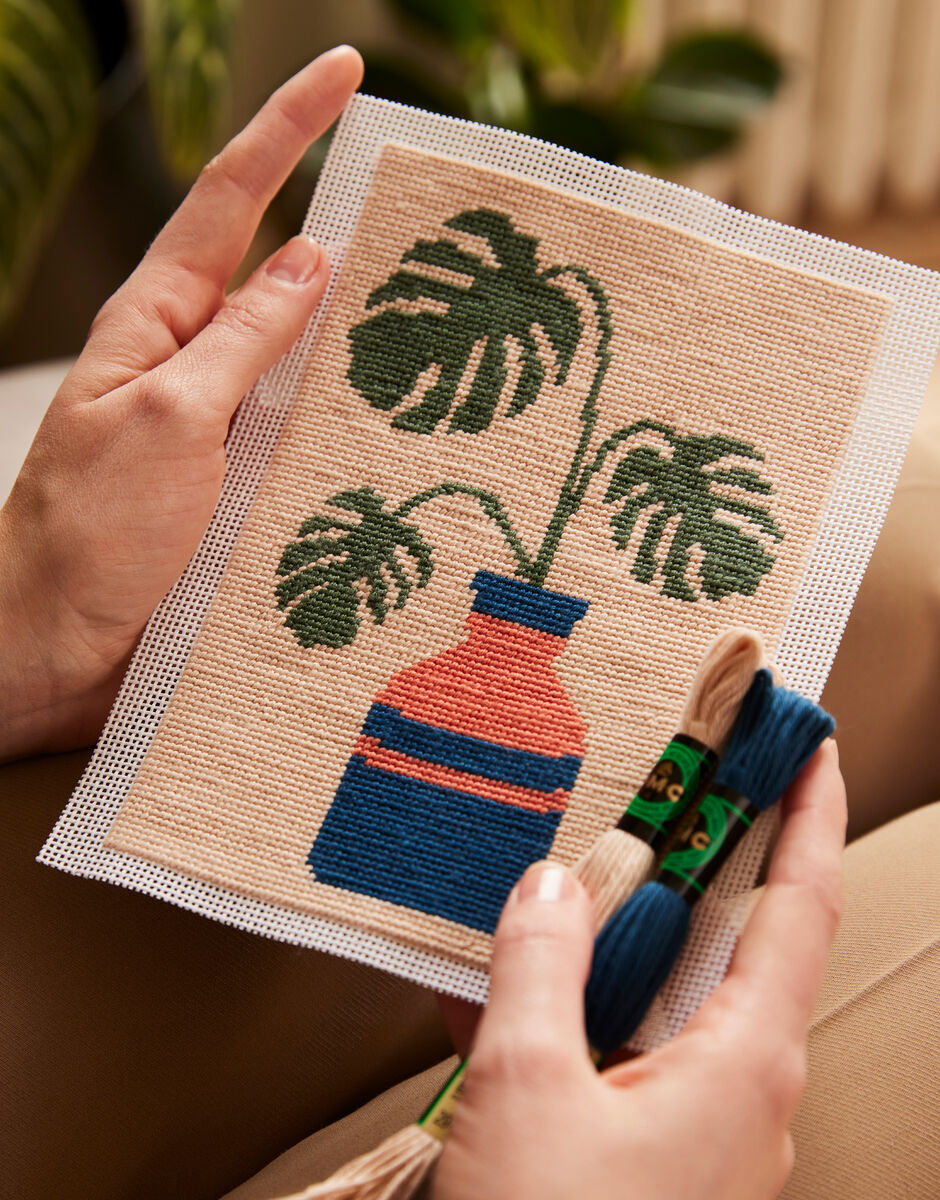 Monstera Needlepoint