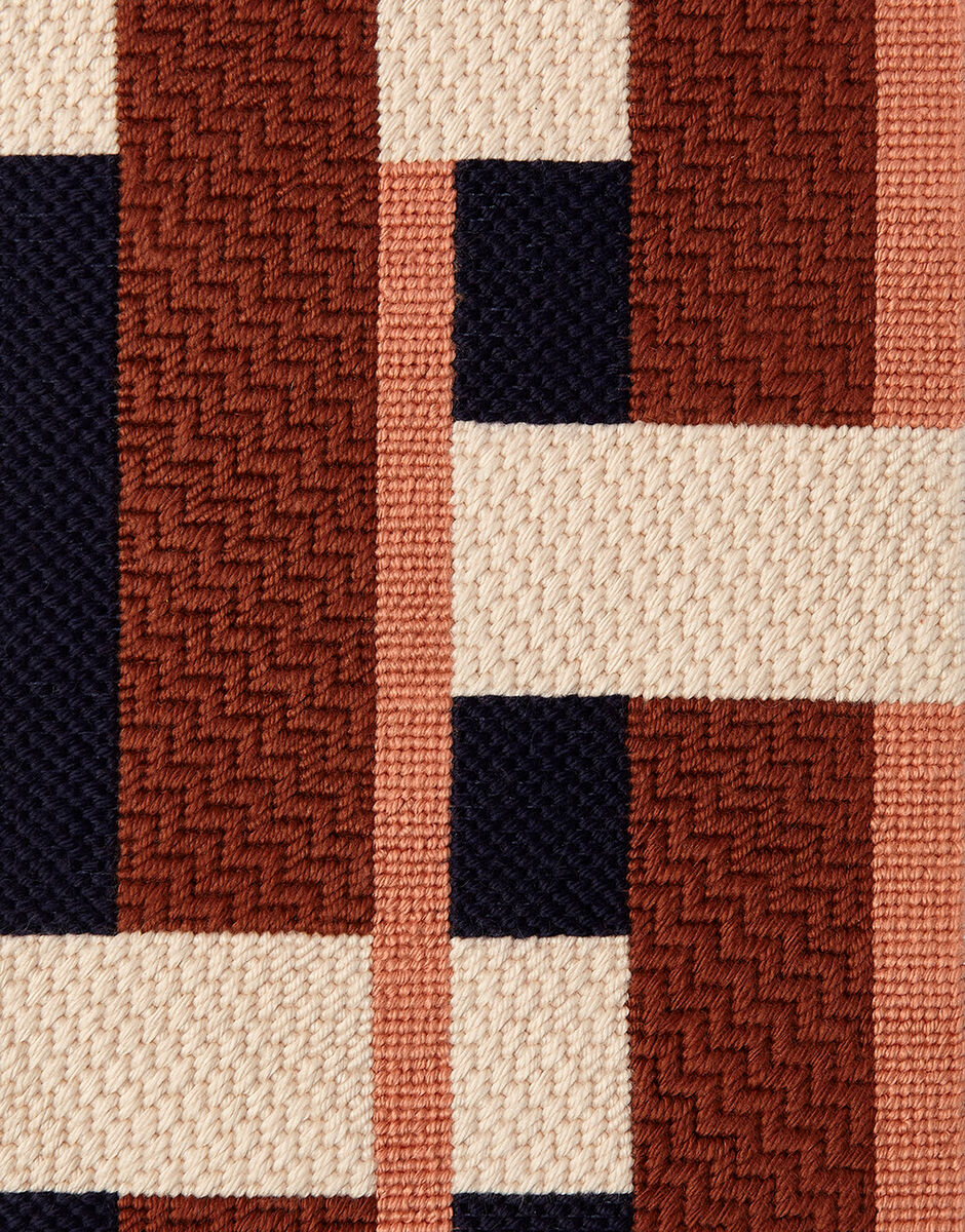 Intersecting Needlepoint
