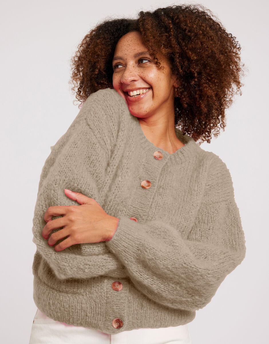 Siobhan Cardigan Lazy Latte