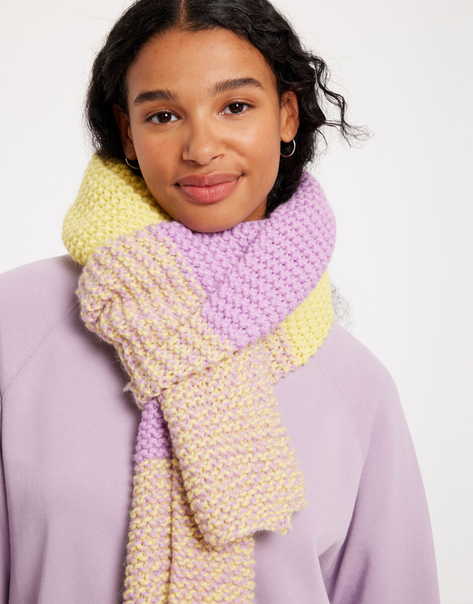 Fantasy Scarf
