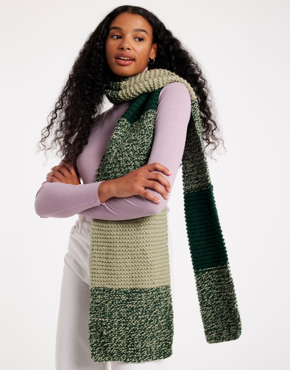 Fantasy Scarf