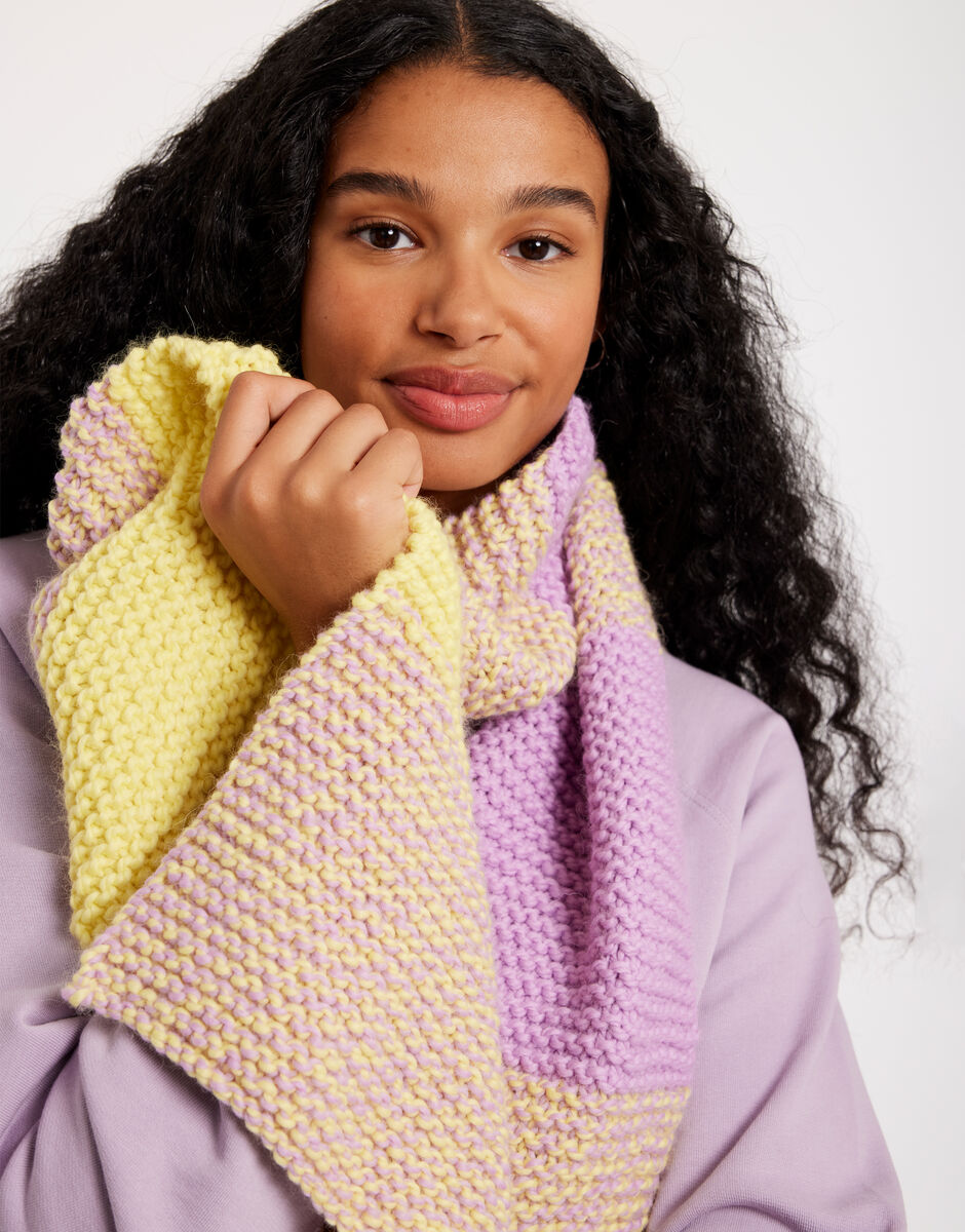 Fantasy Scarf