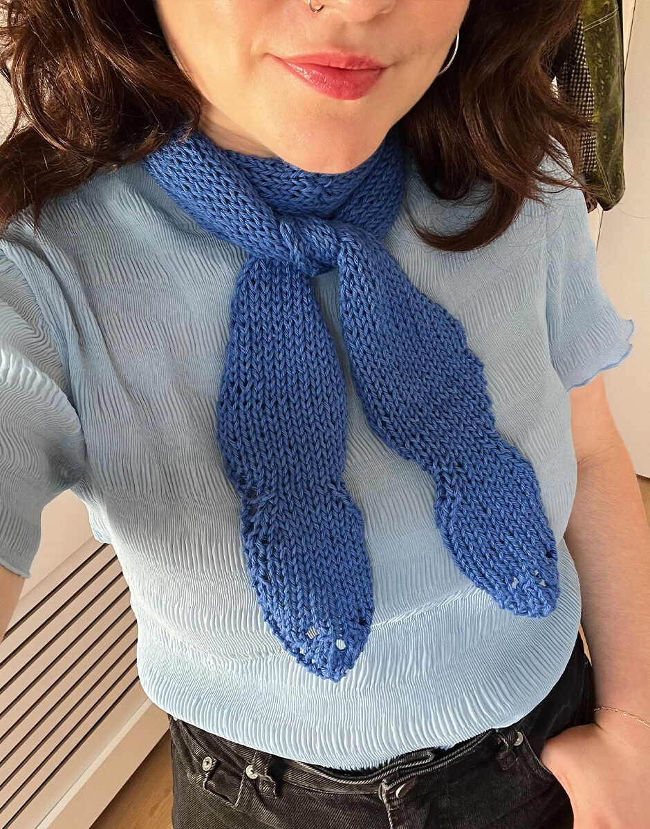Dahlia Scarf Pattern