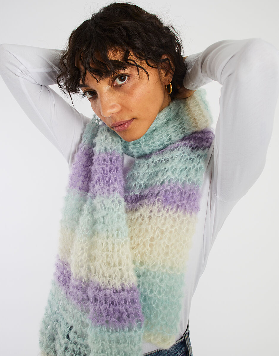 Loud Scarf