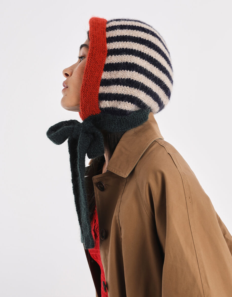 Damson Bonnet