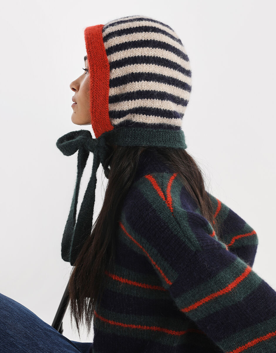 Damson Bonnet