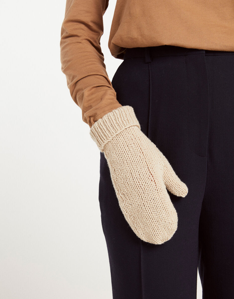 Never Forget Mittens Patterns