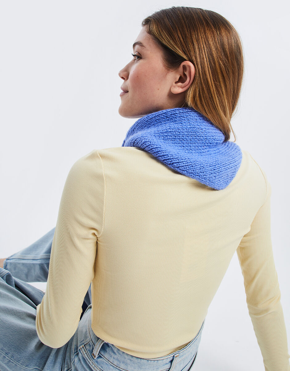 Carmen Scarf